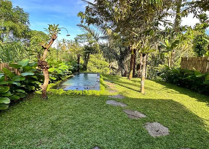 Uma Harum Sari Bed & Breakfast 4*